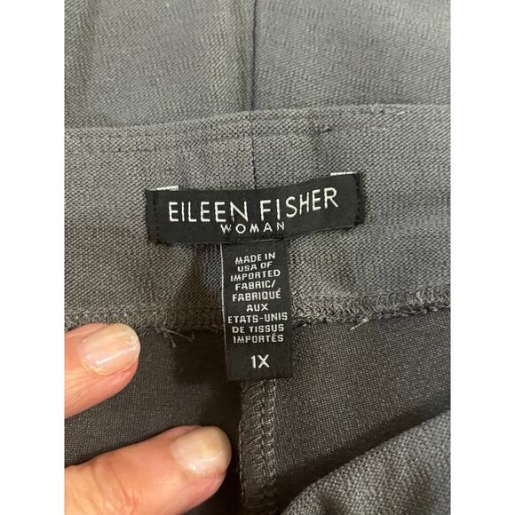 Eileen Fisher light gray knit crepe pants, miminalist, timeless, quiet luxury - Picture 3 of 4